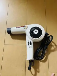 Item thumbnail for item 62eab4ff-0977-4e72-8a76-ca7893c4030f