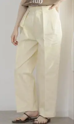 【新品・タグ付き】シンプリシテェ　タックパンツ