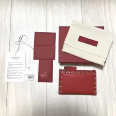 Valentino ヴァレンティノ バレンチノ ロックスタッズ 財布