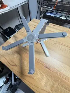 アルミ製折りたたみパソコンスタンド