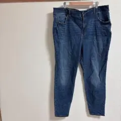 Item thumbnail for item e1d204e4-4b25-45ff-abfe-be0218c5e77e