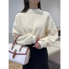 es monogramジャガードスウェットプルオーバー　カラー：ブラウン