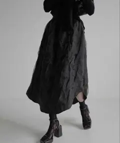 【chuclla】 Wrinkle effect arc hem skirt