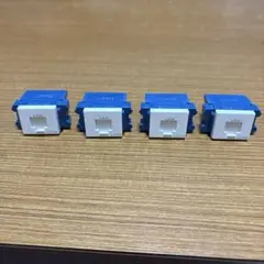 パナソニック ぐっとすシリーズ 情報モジュラジャック(CAT5E)埋込型 4ヶ