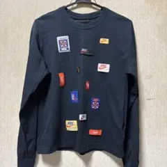 黒 長袖カットソー ロゴパッチ付き