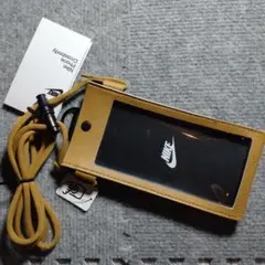 NIKEフォンクロスボディ　スマホショルダーポーチ