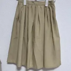 【美品】Te chichi テチチ フレアスカート ベージュ 無地 Mサイズ