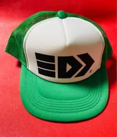Item thumbnail for item efd96808-09e1-4002-af32-27c738a0f461