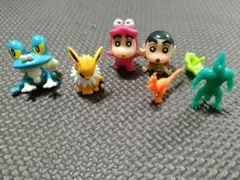 ピカチュウ　クレしん　ミニフィギュア