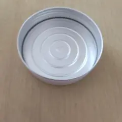 すっぴんパウダー空き缶