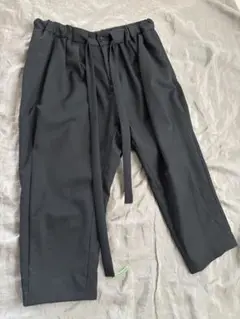 ドゥロワー　サルエル　クロップドパンツ