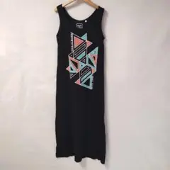 ほぼ新品ユニクロ PAINT and CLOTHノースリーブロングワンピース S