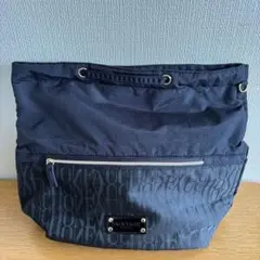 ネイビー ロゴ入り バッグ