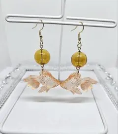 新品☆超立体的な金魚のピアス
