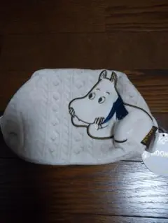 ☺️新品・タグ付き☺️ワイヤーポ―チムーミン刺繍