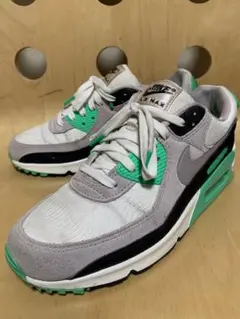 オススメ‼️Nike air max 90 27.5センチ送料込み^_^