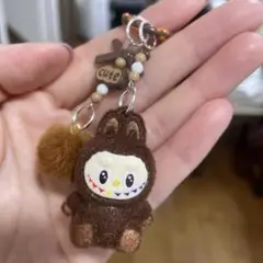 ラブブ らぶぶ Labubu キーホルダー ブラウン 大人気