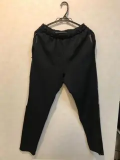 adidas 黒ジャージパンツ サイドストライプ