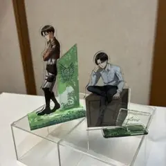 進撃の巨人　リヴァイ　アクリルスタンド