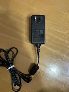 Benesse UVL-191039 ACアダプター