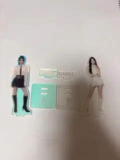GAEUL アクリルスタンド 2体セット　ワルツ