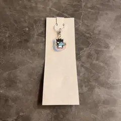サンリオキャラクターズ　アクリルチャームクリームinスナック　バッドばつ丸