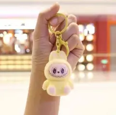 ラブブ LABUBU キーホルダー イエロー