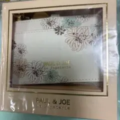 ポールアンドジョー Paul & JOE クリザンテーム　ホワイト　IDケース