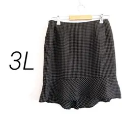 膝丈スカート　15AR 3L 大きいサイズ　フリル　黒　チェック柄　レーヨン