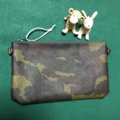 緑迷彩柄ラミネートポーチＣ