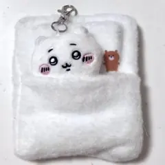ちいかわ おふとん 定期入れ