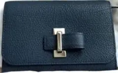 ほぼ新品⭐︎デルヴォー ミュタン ネイビー 1度短時間使用