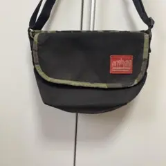 Item thumbnail for item 102be683-a876-4a89-8189-71269a21cef1