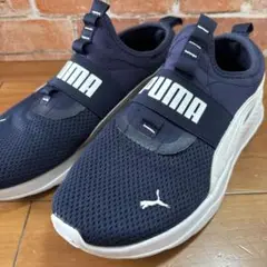 PUMA スニーカー　スリッポン　ネイビー　24.5