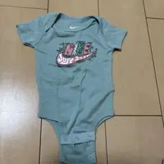 NIKE ナイキ ロンパース 0~6m 50~68cm