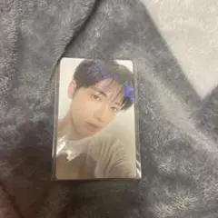 大人気新品 txt Thursday's Child ヨンジュン トレカ ホログラム