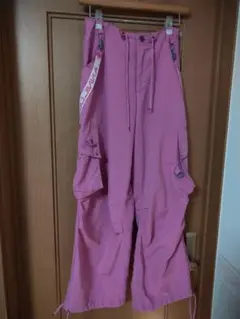 ピンク アニールーチェ　カーゴパンツ サスペンダー付き（サイズXS）