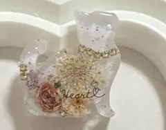 再販不可。ねこ♡マトリカリア♡リトルウッズレジンヘアゴムブローチ