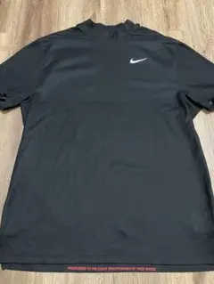 Nike タイガー・ウッズ仕様 ブラックシャツ