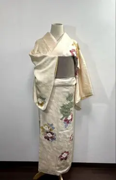 希少柄　袷　付下げ　ばち衿　獅子/牡丹　正絹　身丈157