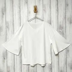 7-IDconcept.　(F)　フレアスリーブ トップス
