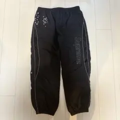 Item thumbnail for item 83203102-a386-402b-b0e8-6f5902377666