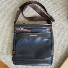 クロコダイル　ショルダーバッグ