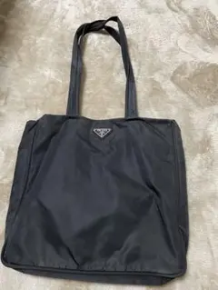 PRADAバッグ