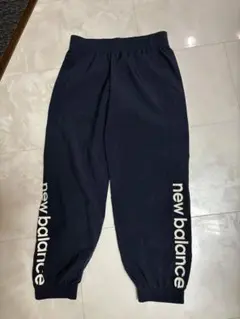 new balance ネイビー　ゆったりシルエットウーブンパンツ　M