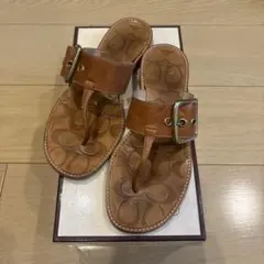 Coach ブラウン レザー　サンダル バックル付き