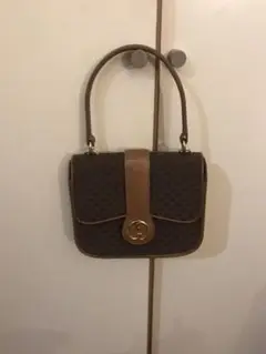 GUCCI ショルダーバッグ ハンドバッグ 美品です