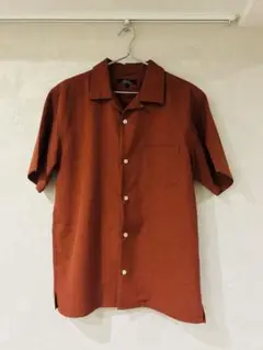 オレンジ 半袖シャツ 胸ポケット付き