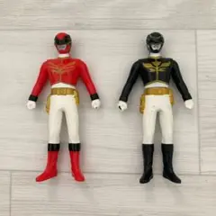 戦隊ヒーロー フィギュア 赤 黒 セット天装戦隊ゴセイジャー　ソフビ　小さめ