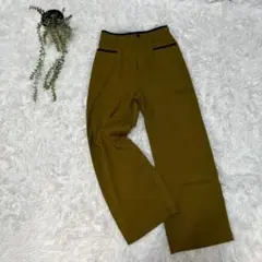 Item thumbnail for item 75c53c8d-c9b6-4405-b731-1973ff273a69